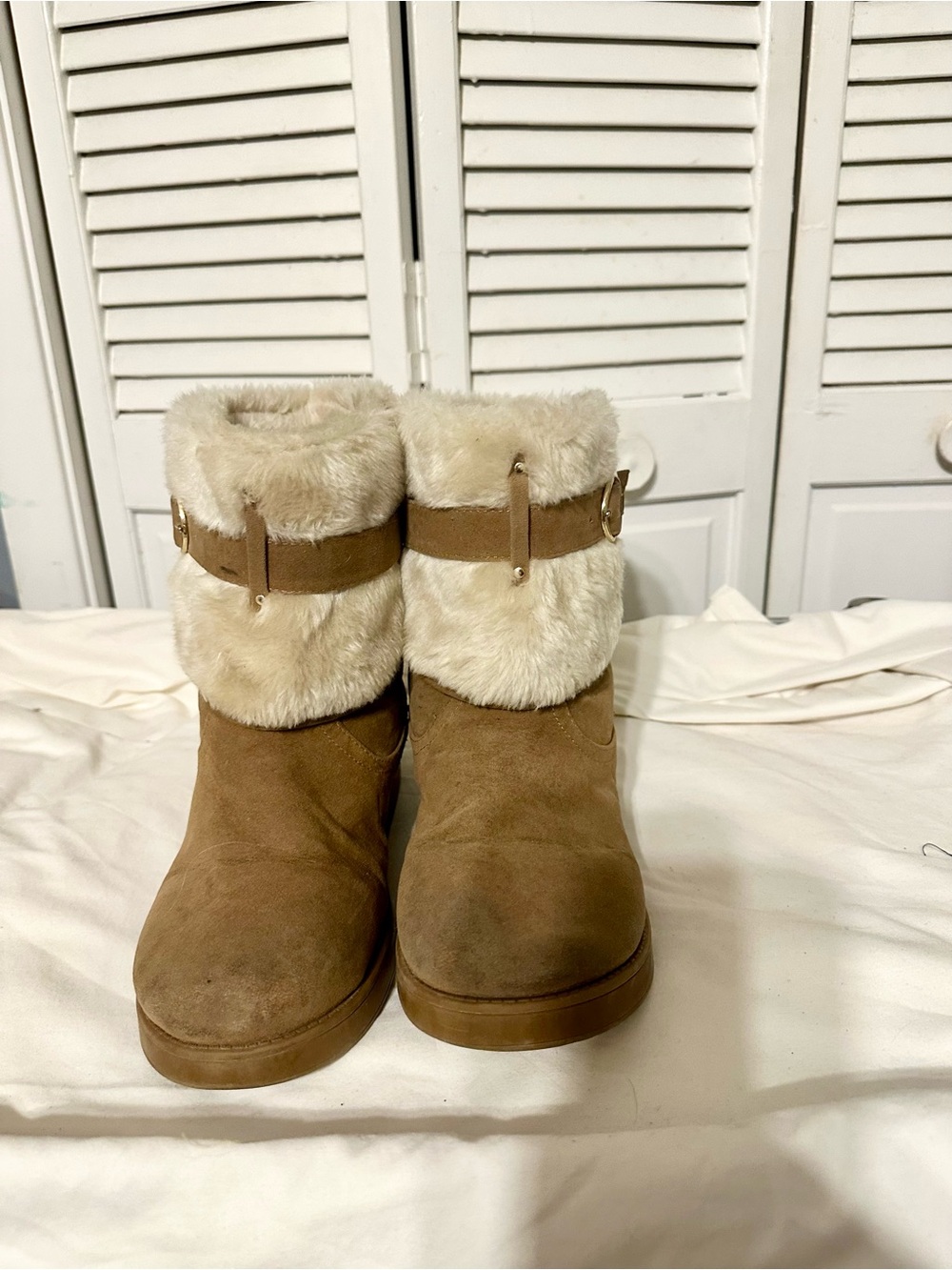 Guess Tan Faux-Shearling Cuff Ankle Boots